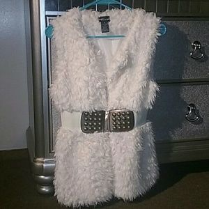 Brand like new cozy fashionable Vest (Wet Seal)